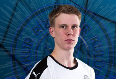 ÇAYKUR RİZESPOR’UN TRANSFERLERİNİN YAŞ ORTALAMASI 23.8. SÜPER LİG'İN YENİ EKİPLERİNDEN ÇAYKUR RİZESPOR, YENİ SEZONDA KADROSUNA 16 OYUNCU İLE ANLAŞMA SAĞLADI