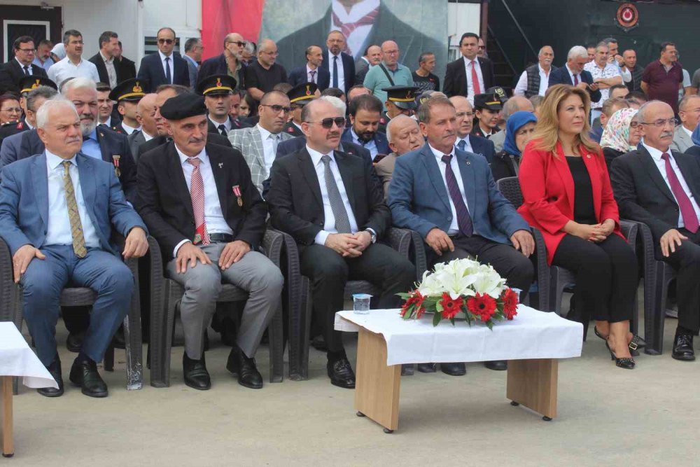 GİRESUN'DA 19 EYLÜL GAZİLER GÜNÜ VE ATATÜRK'ÜN GİRESUN'A GELİŞİNİN 99. YIL DÖNÜMÜ KUTLANDI