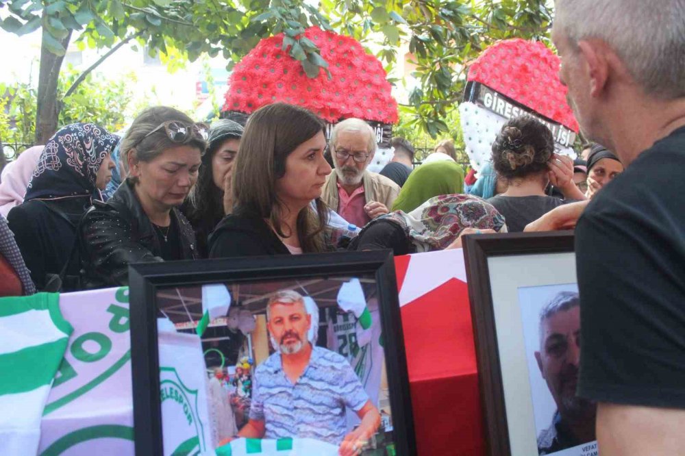 ÇANKIRI'DA TRAFİK KAZASINDA HAYATINI KAYBEDEN BÖLGESEL AMATÖR LİG'DE MÜCADELE EDEN  GÖRELESPOR KULÜBÜ BAŞKANI GAZİ ENGİN CAMADAN TOPRAĞA VERİLDİ