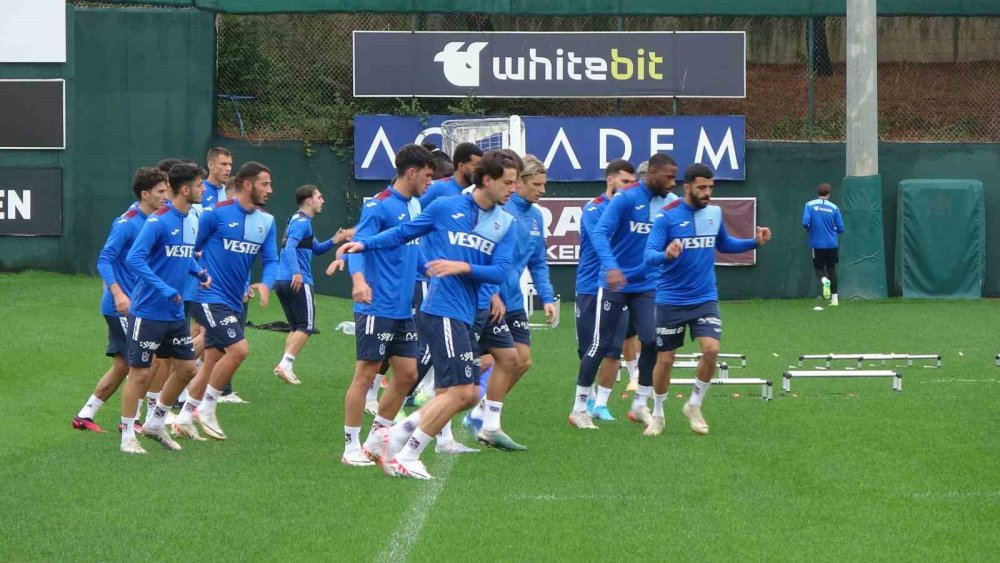 TRABZONSPOR, TRENDYOL SÜPER LİG'İN 9. HAFTASINDA 23 EKİM PAZARTESİ SAAT 20.00’DA EVİNDE OYNAYACAĞI CORENDON ALANYASPOR MAÇININ HAZIRLIKLARINI SÜRDÜRDÜ