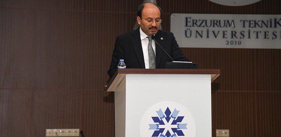 ERZURUM TEKNİK ÜNİVERSİTESİ VE TÜRK TARİH KURUMU İŞ BİRLİĞİYLE DÜZENLENEN 100. YILINDA CUMHURİYET KONULU 2. ULUSLARARASI SOSYAL BİLİMLER SEMPOZYUMU BAŞLADI