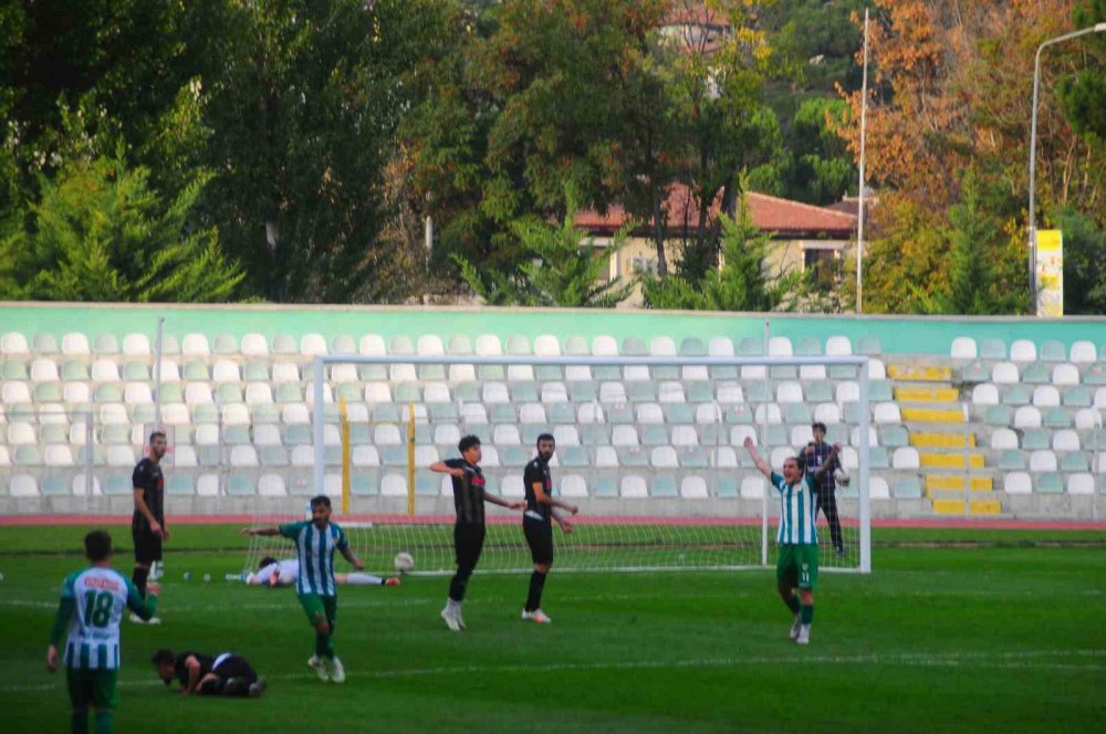 TFF 3. LİG: AMASYASPOR: 3 - HACETTEPE 1945: 1