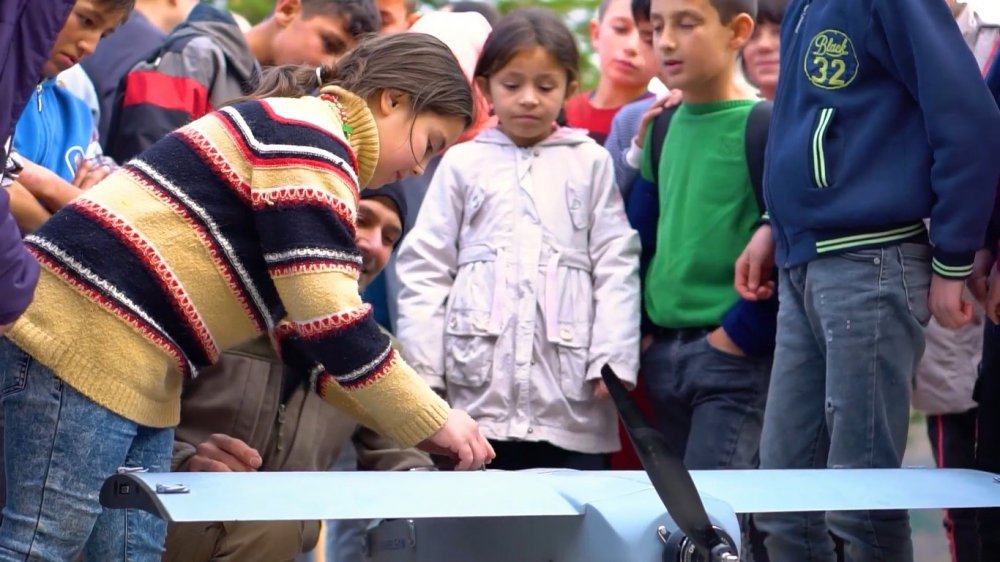 TÜRKİYE'NİN EN BÜYÜK SAVUNMA SANAYİİ FİRMALARINDAN BİRİ OLAN HAVELSAN TARAFINDAN SAMSUN'UN BİR KIRSAL MAHALLESİNE TEKNOLOJİ SINIFI KURULDU