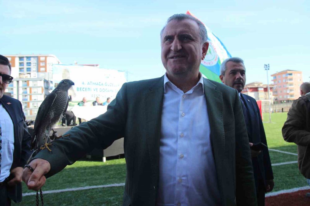 RİZE'NİN ARDEŞEN İLÇESİNDE DÜZENLENEN 4. ATMACA GÜZELLİK BECERİ VE DOĞAYA SALIM FESTİVALİ'NDE ATMACALAR,  TÜRKİYE'DEKİ ANAVATANI OLAN RİZE VE ARTVİN’Lİ YARIŞMACILAR BOY GÖSTERDİ