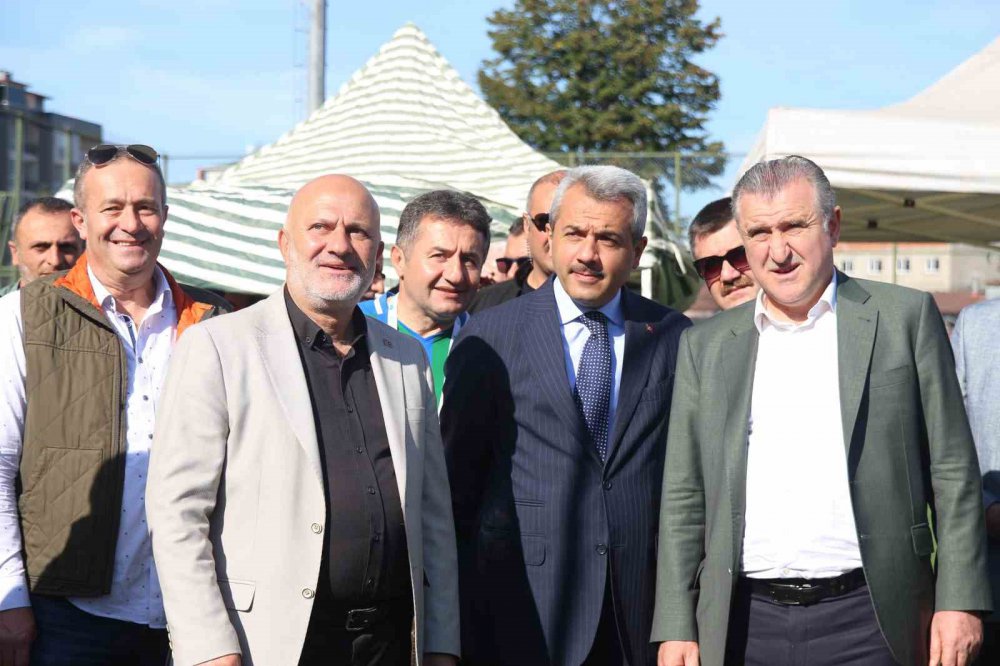 RİZE'YE GELEN GENÇLİK VE SPOR BAKANI OSMAN AŞKIN BAK, "SPOR CAMİASI DA GAZZE'DEKİ OLAYLARA TEPKİ VERİYOR" DEDİ