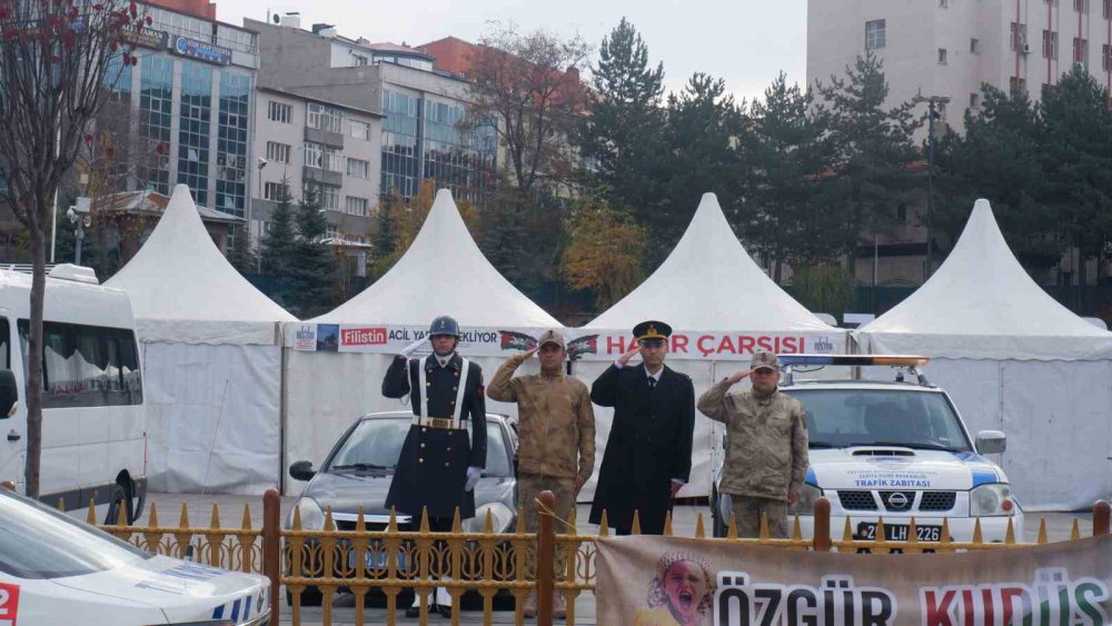 TÜRKİYE CUMHURİYETİ'NİN KURUCUSU MUSTAFA KEMAL ATATÜRK, EBEDİYETE İNTİKALİNİN 85. YILDÖNÜMÜNDE ERZURUM'DA TÖRENLERLE ANILDI