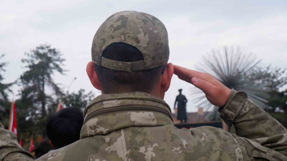 TÜRKİYE CUMHURİYETİ'NİN KURUCUSU MUSTAFA KEMAL ATATÜRK, EBEDİYETE İNTİKALİNİN 85. YILDÖNÜMÜNDE ERZURUM'DA TÖRENLERLE ANILDI