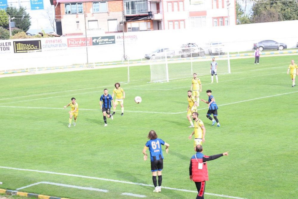 TFF 3. LİG: FATSA BELEDİYESPOR: 2 - AĞRI 1970 SPOR: 0