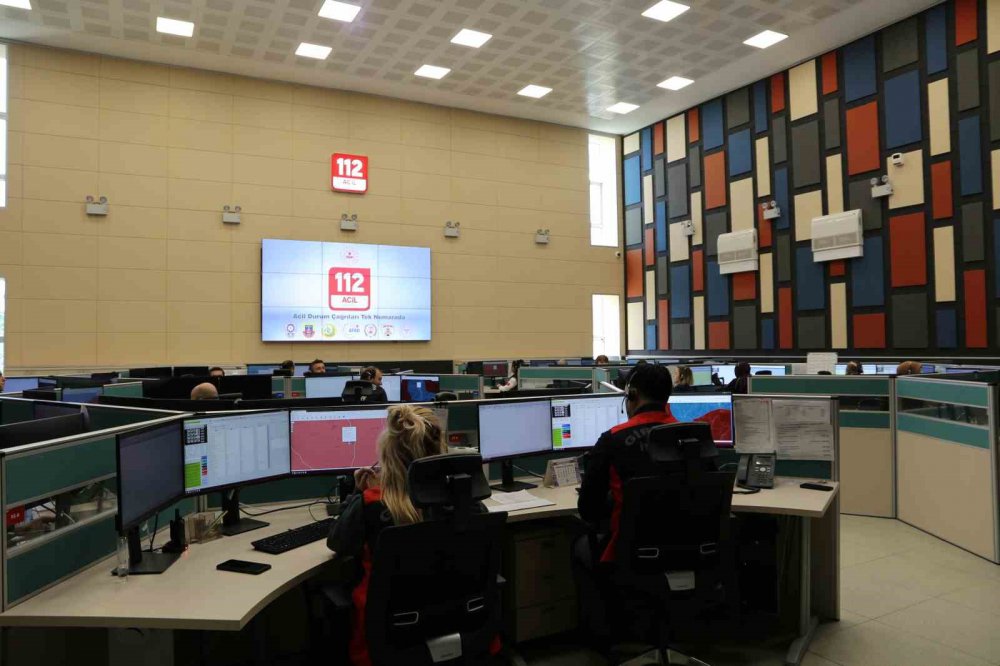 GİRESUN'DA 112 ACİL ÇAĞRI MERKEZİ'NE GELEN YILLIK 500 BİN ÇAĞRININ YARISINA YAKINI ASILSIZ ARAMALARDAN OLUŞTU