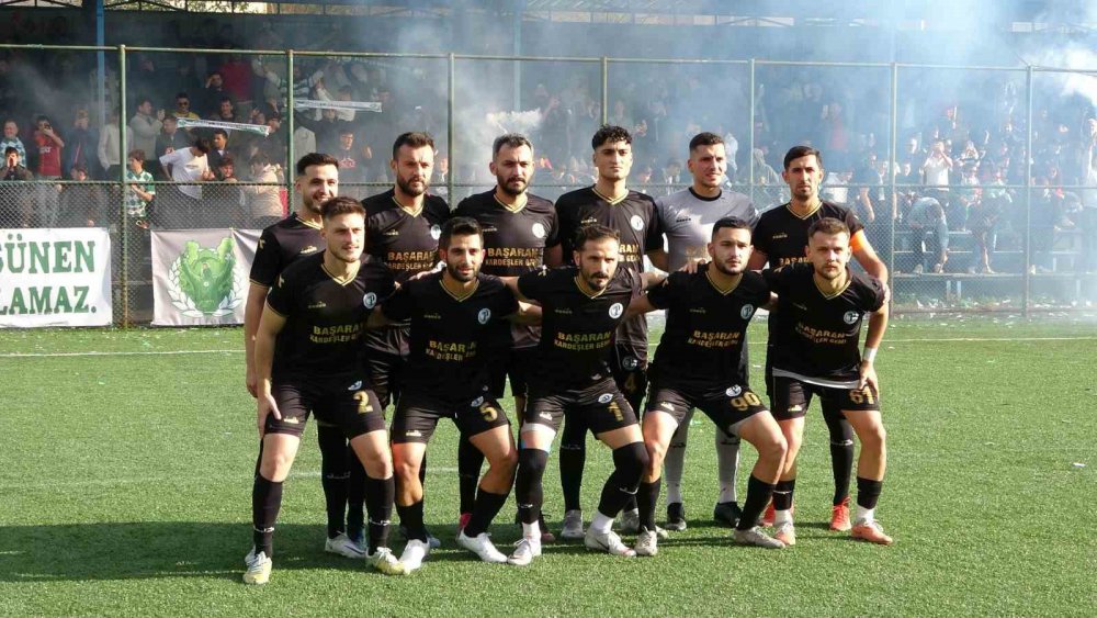 BAL LİGİ 12.GRUP'UN 7. HAFTASINDA, TÜRKİYE'NİN GÜNLERDİR METAK ETTİĞİ PERŞEMBESPOR - ÇARŞAMBASPOR MÜCADELESİ 3 - 3 BERABERE SONUÇLANDI