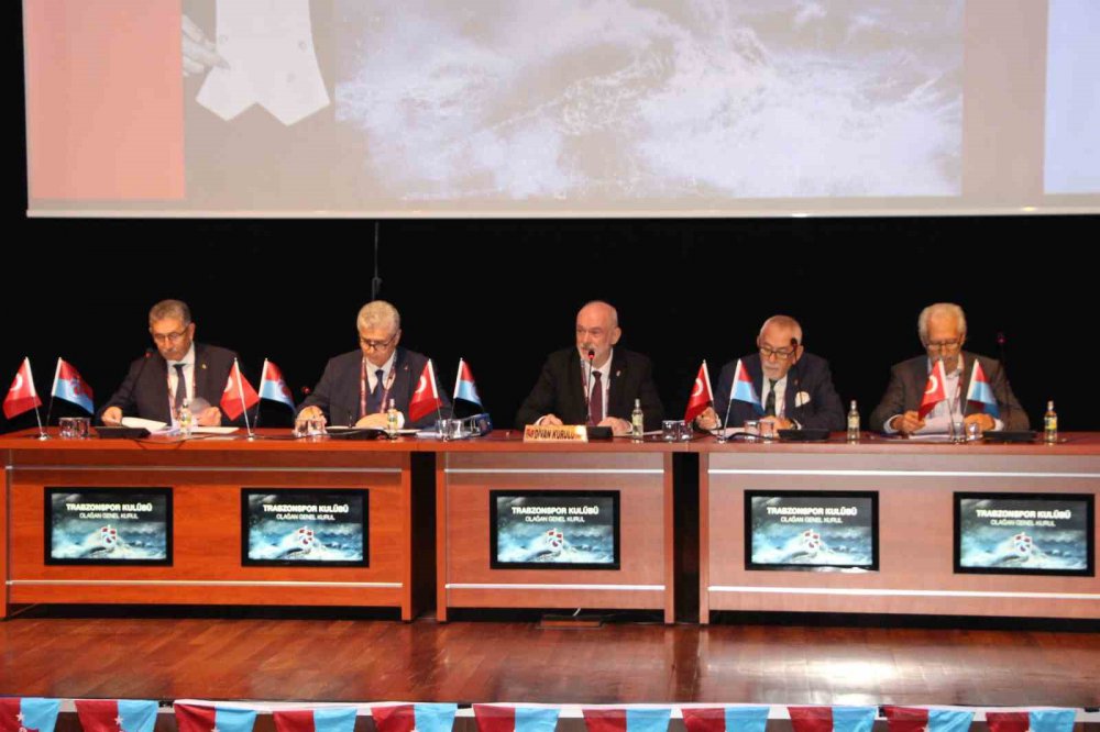 TRABZONSPOR OLAĞAN GENEL KURUL TOPLANTISI GERÇEKLEŞTİRİLDİ. DENETLEME KURULU ÜYESİ İSMET KESKİN TRABZONSPOR'UN NET BORCUNUN 4 MİLYAR 45 MİLYON 369 MİLYON OLDUĞUNU AÇIKLADI