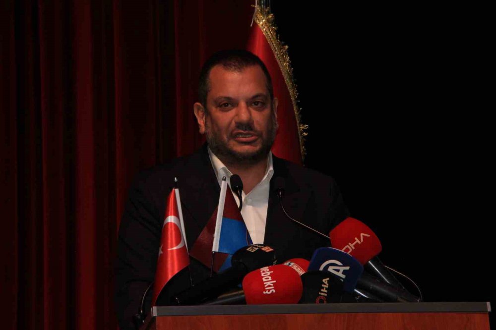 TRABZONSPOR OLAĞAN GENEL KURUL TOPLANTISI GERÇEKLEŞTİRİLDİ. DENETLEME KURULU ÜYESİ İSMET KESKİN TRABZONSPOR'UN NET BORCUNUN 4 MİLYAR 45 MİLYON 369 MİLYON OLDUĞUNU AÇIKLADI