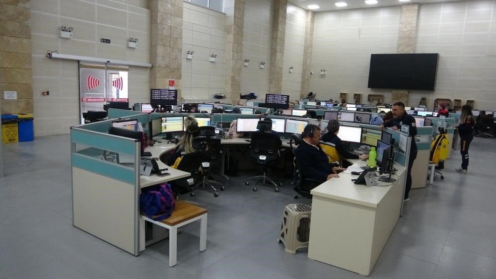 2023’TE 112’YE GELEN ÇAĞRILARIN YÜZDE 43’Ü ASILSIZ ÇIKTI, SAMSUN'DA MEŞGUL EDEN 50 KİŞİYE CEZA YAZILDI