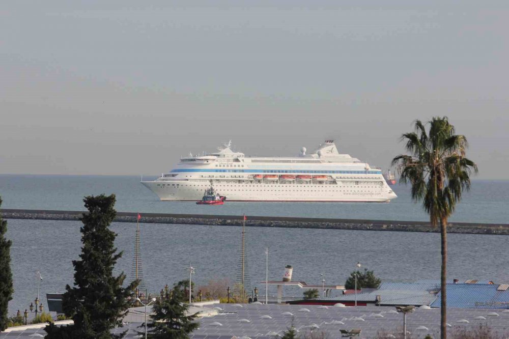 Ruslar Samsun'u sevdi , Samsun, 3 Ayda 7. Kez 940 Rus Turisti Ağırladı