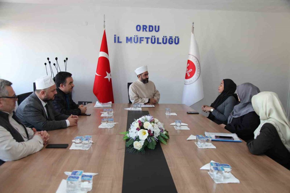 Taylandlı Kadın Ordu ilinde Müslüman Oldu