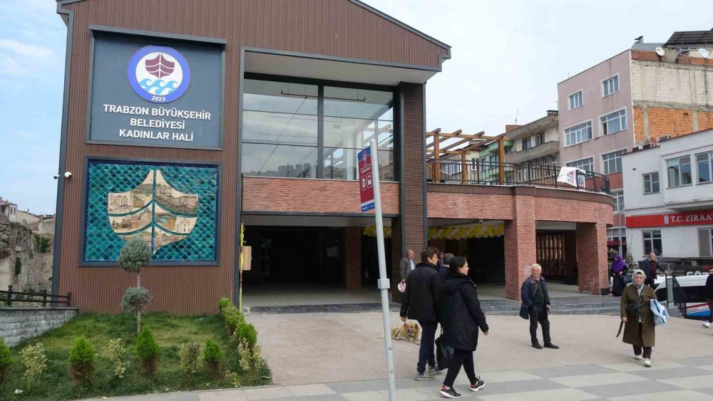 Trabzon'da Yaklaşık 65 Yıl Hizmet veren kadınlar halinin Yerine Yenisi Yapıldı