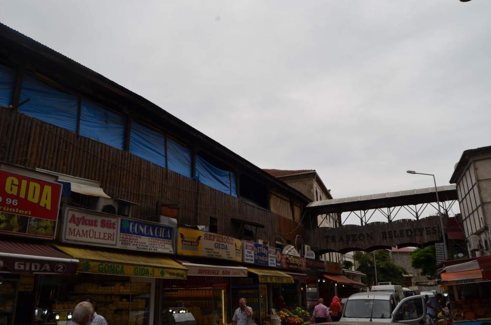 Trabzon'da Yaklaşık 65 Yıl Hizmet veren kadınlar halinin Yerine Yenisi Yapıldı