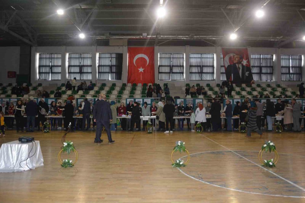 Ordu’da Filistin İçin ’hayır Çarşısı’ Kuruldu