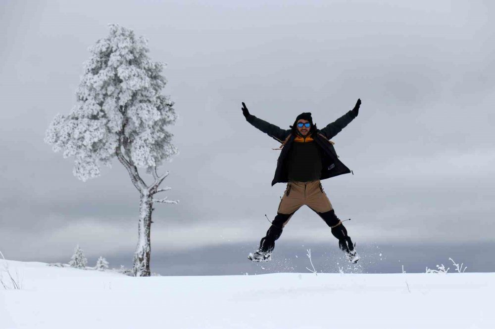 Kar Altında Büyüleyici Güzellik: Gümüşhane-şiran Sınırındaki Tersun Dağı’nda Doğa Yürüyüşü
