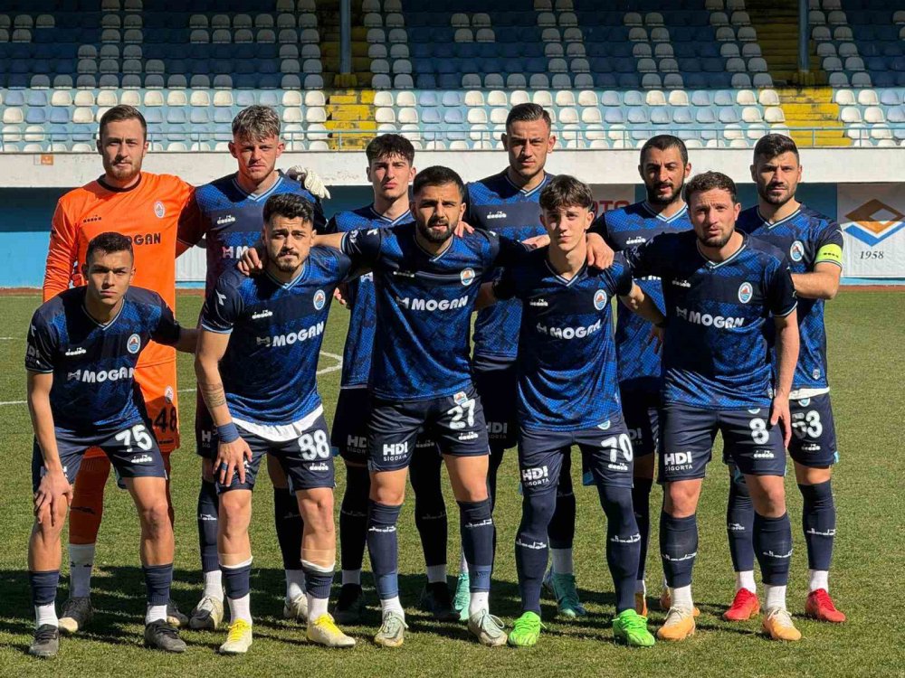 Tff 3. Lig: Pazarspor: 0 - Efeler 09 Sfk: 0
