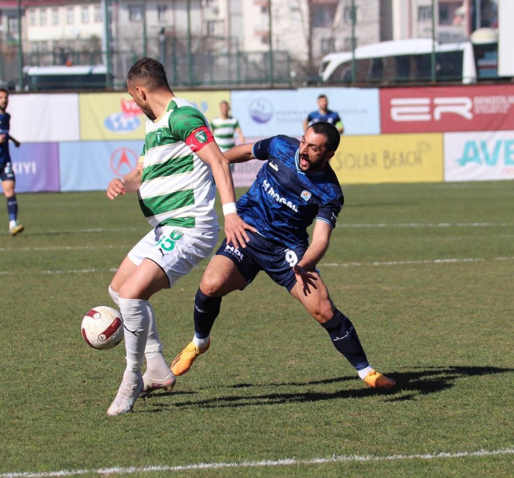 Tff 3. Lig: Pazarspor: 0 - Efeler 09 Sfk: 0