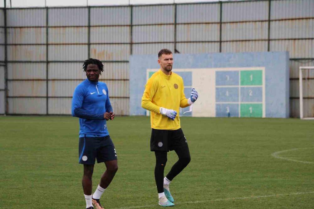 Rizespor'lu Casper Hojer: "içerideki İyi Gidişatımızı Gaziantep Fk Maçında Devam Ettirmek İstiyoruz"