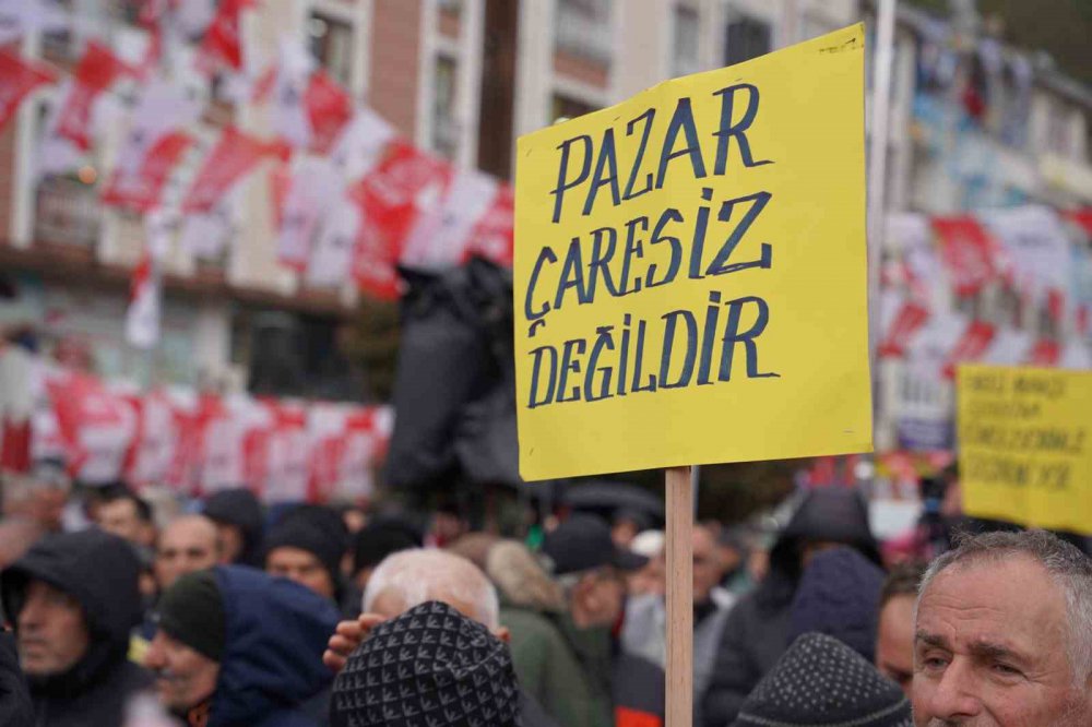 Özgür Özel Rize Pazar'dan Seslendi : “çay Fiyatı Bu Sene En Az 25 Lira Olarak İlan Edilmelidir”