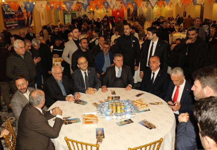ak-parti-pazar-14.jpg