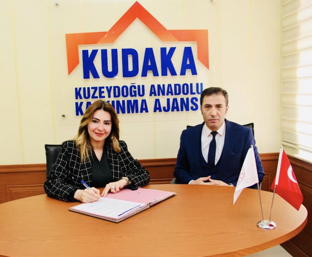 Erzurumlu Kadınlar E-ticaretle Bal Satacak