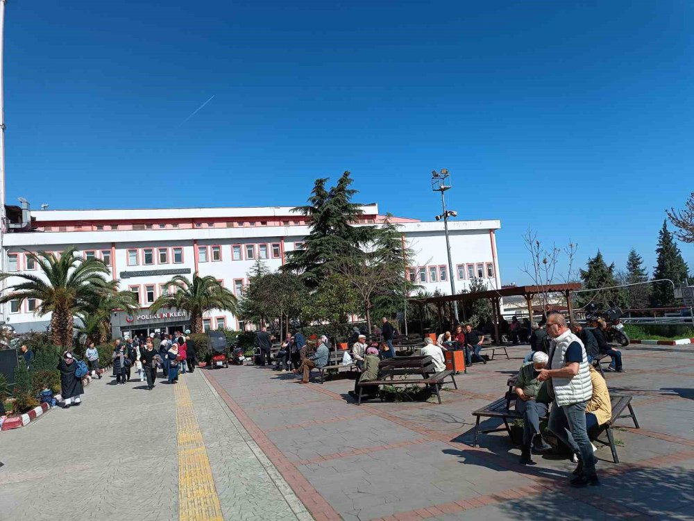 Bayram Tatili Sonrası Hastaneler Doldu Taştı