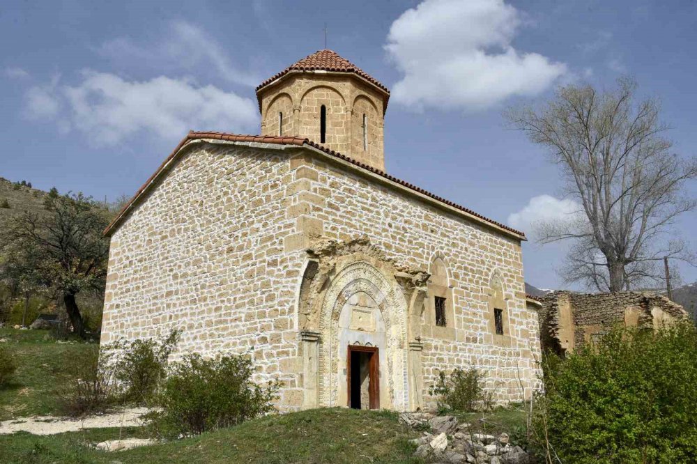 Gümüşhane’deki İmera Manastırı Tarihi Dokusuna Kavuştu
