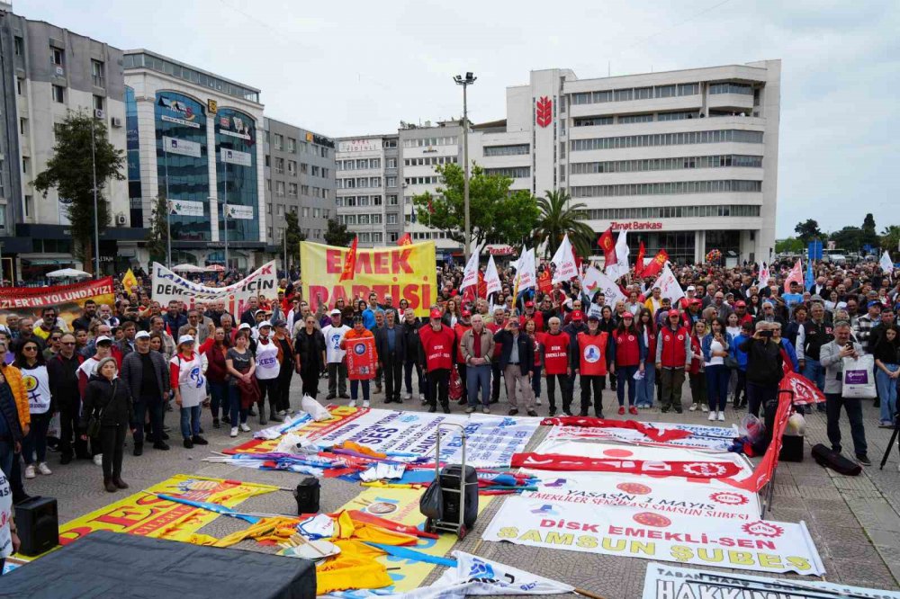 Samsun’da Renkli 1 Mayıs Kutlamaları