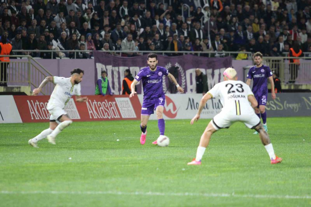 Orduspor konuk ettiği Aliağaspor'u 1 - 0 mağlup etti