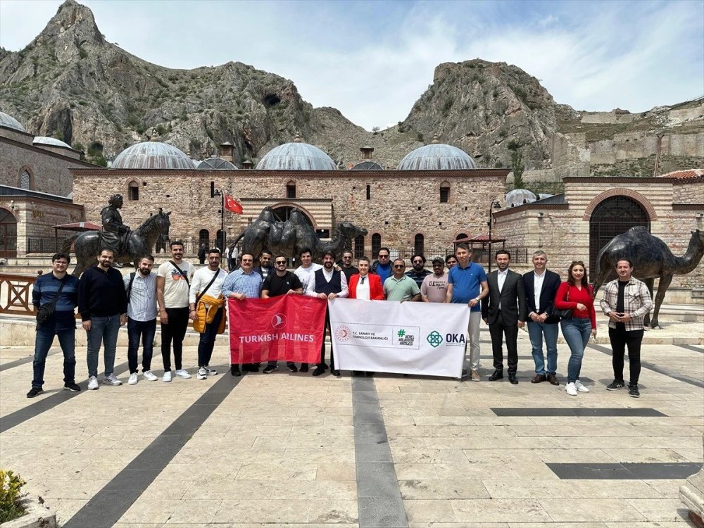 Arap Turizmciler Resim Çekmekten Kendilerini Alamadılar