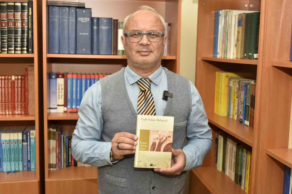 Prof. Dr. Nafiz Maden: "kutup Işıkları Bundan Sonra Türkiye’de Daha Sık Görülebilir"