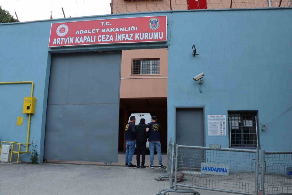 Artvin'de Firari Sanık Kulübede Yakalandı
