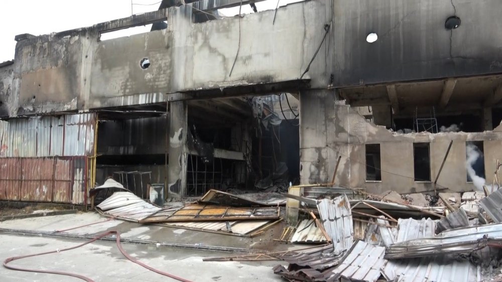 Samsun OSB'de Yatak ve Koltuk Fabrikasında Çıkan Yangın 9 Saatte Söndürüldü