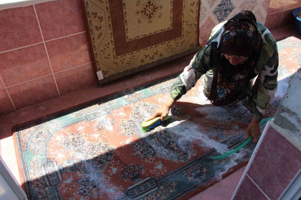 Of'taki çay fabrikası haklı bezdirdi , vatandaş toz silmekten bir hal oldu