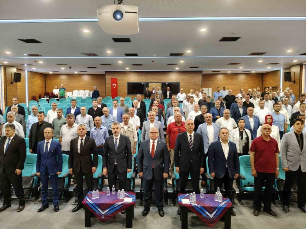 Trabzon Muhtarlar Federasyonu Olağan Genel Kurulunda Başkan Aktürk Güven Tazeledi