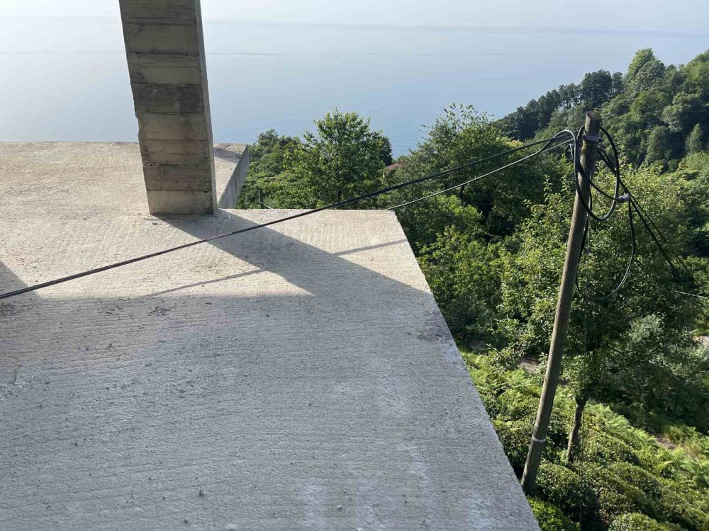 Rize’deki Bu Binaya Fiber İnternet Her Şeyden Önce Geldi, Ne ettiyse kaldırtamadı
