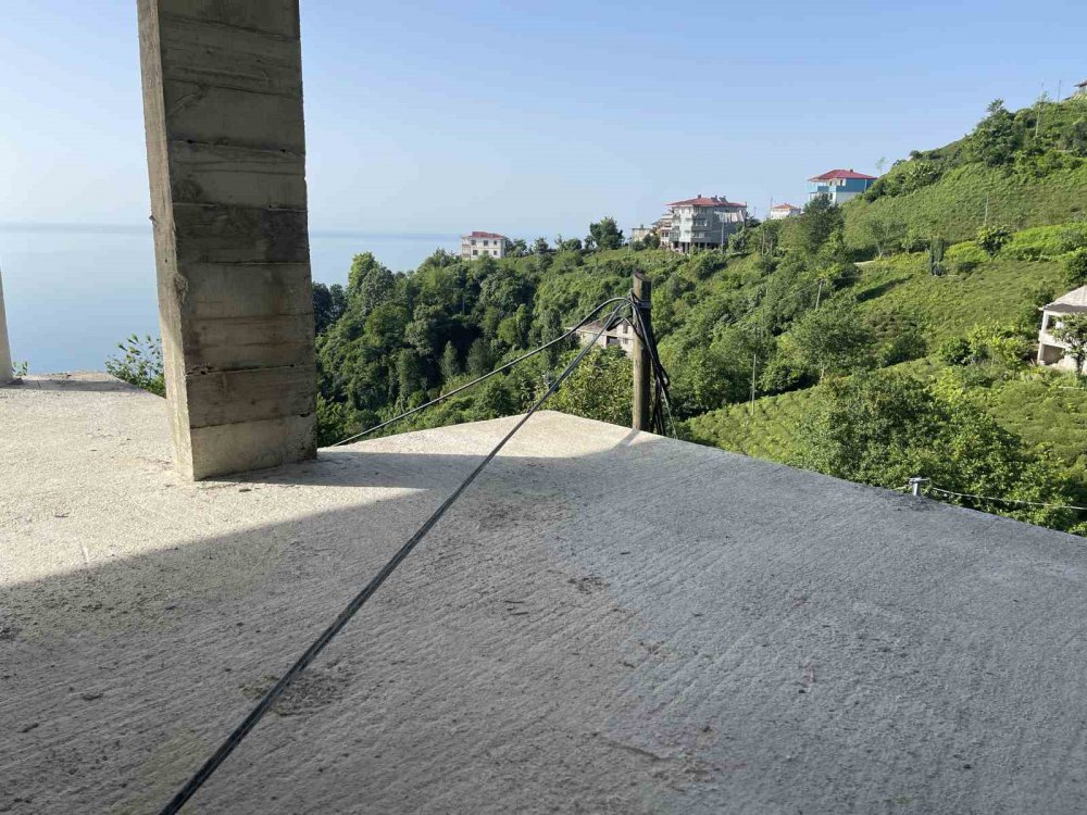 Rize’deki Bu Binaya Fiber İnternet Her Şeyden Önce Geldi, Ne ettiyse kaldırtamadı