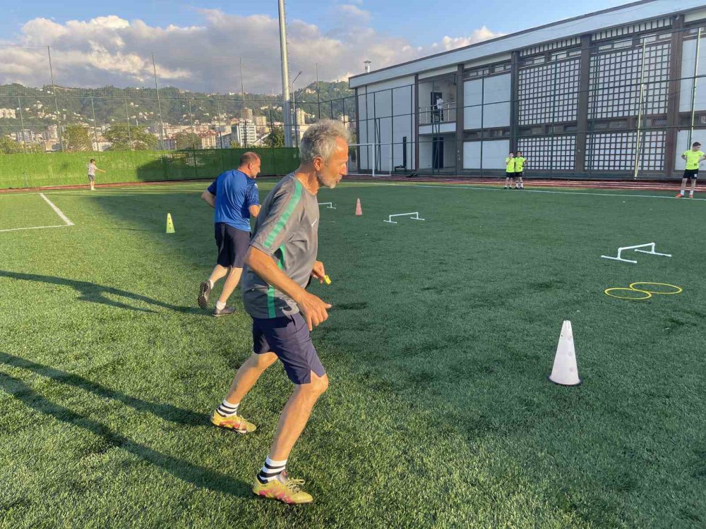 Barış Alper Yılmaz, Performansı İle Rizeli Hemşehrilerini Gururlandırıyor