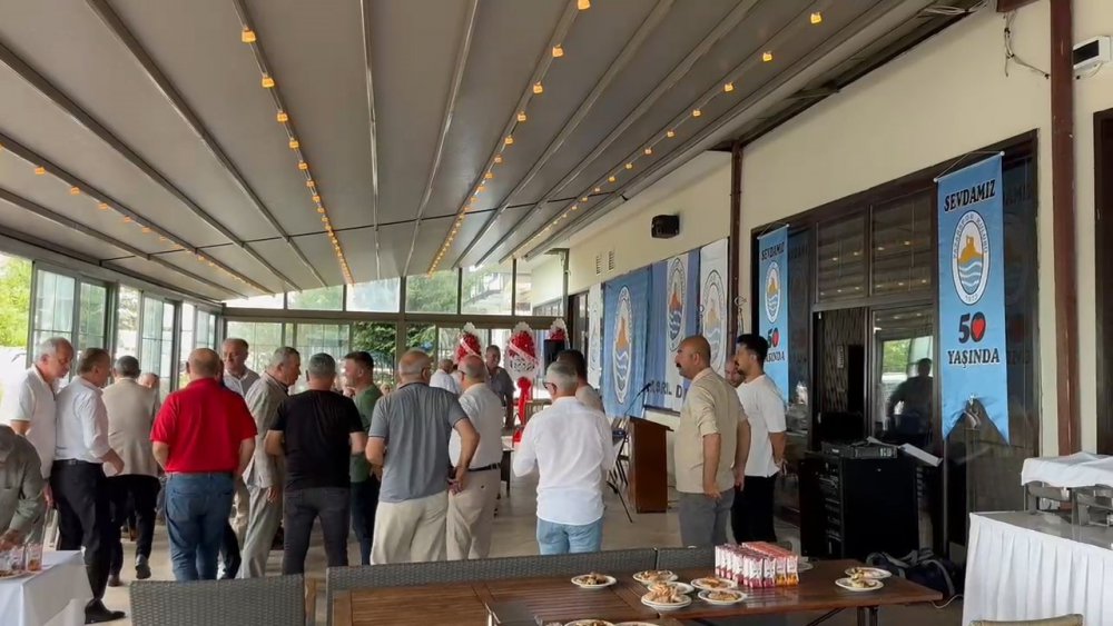 Pazarspor'un Yeni Başkanı Uğur Aslan Oldu