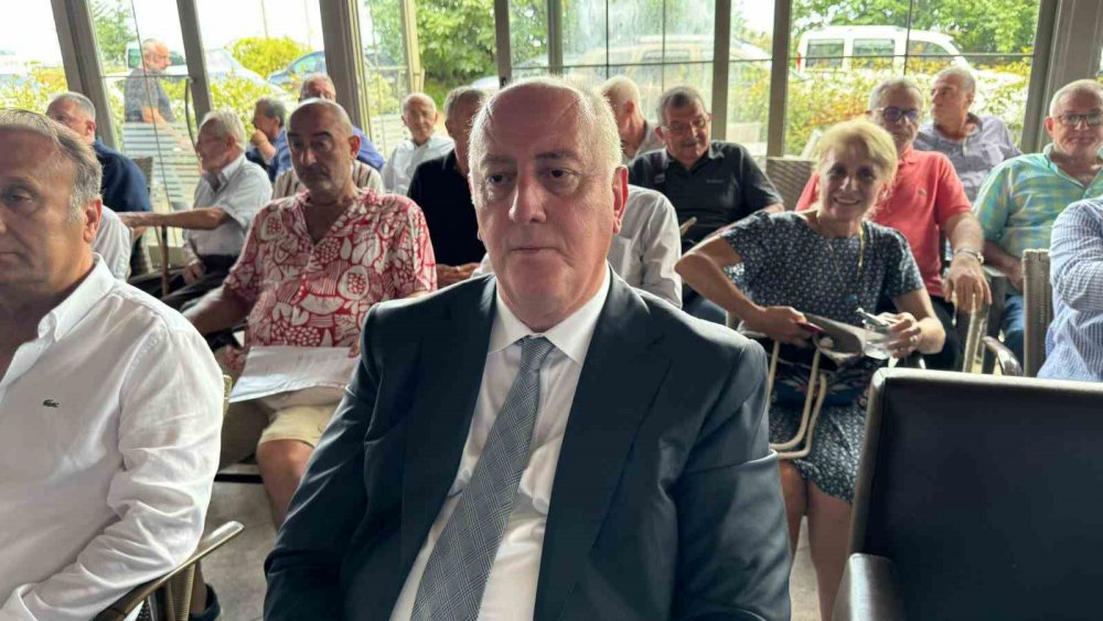 Pazarspor'un Yeni Başkanı Uğur Aslan Oldu