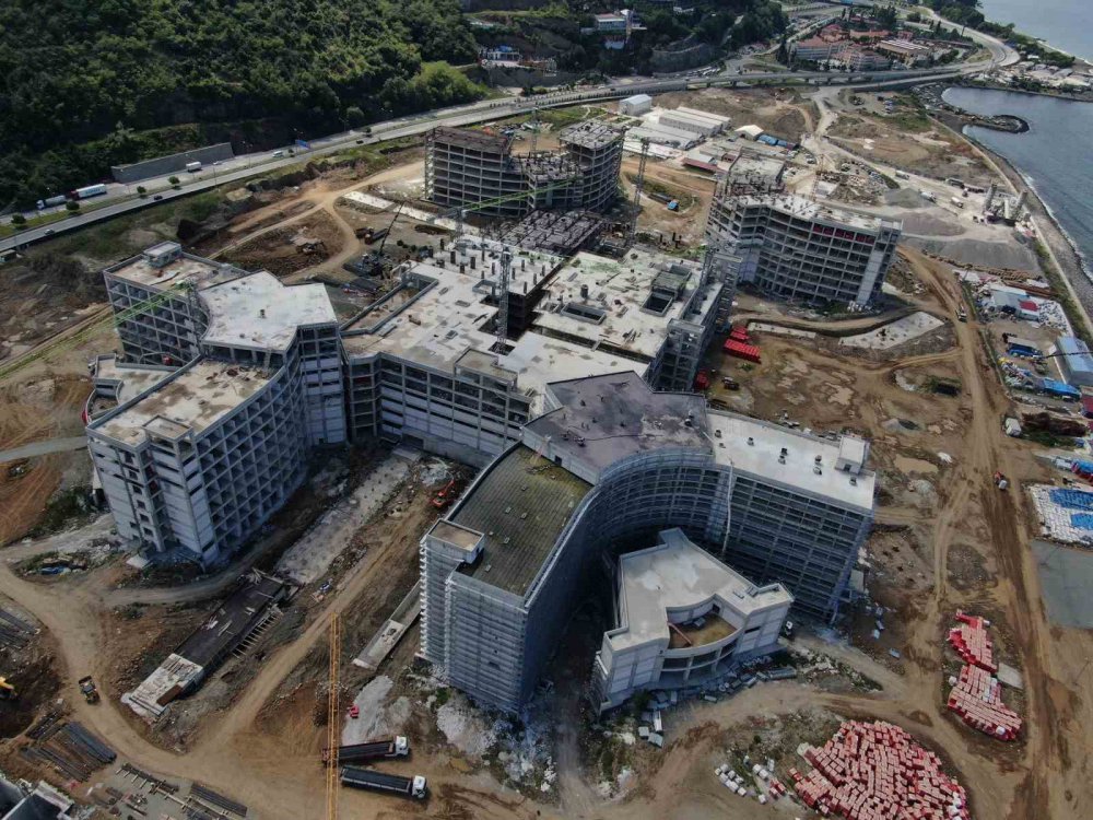 Trabzon Şehir Hastanesi’nde Sona Doğru