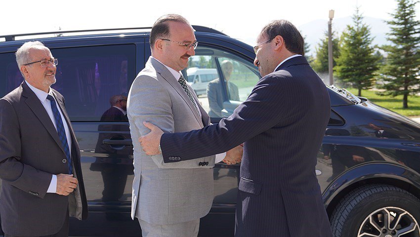 Avrasya Biyoçeşitlilik Sempozyumu Etü Ev Sahipliğinde Başladı