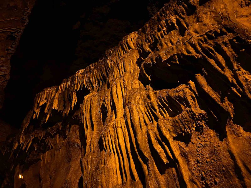 Dünyanın En Uzun İkinci Mağarasını Görmek İçin Binlerce Kilometrelik Yoldan Geliyorlar