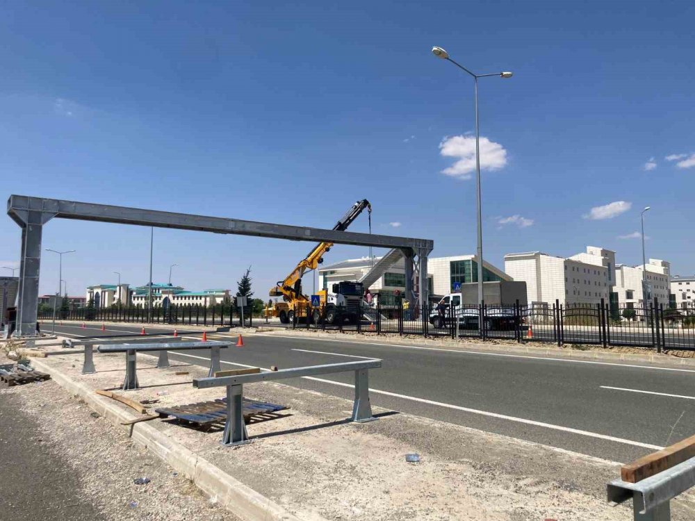 Kazaların Yaşandığı Kyk Çıkışına Sonunda Üst Geçit Yapılıyor