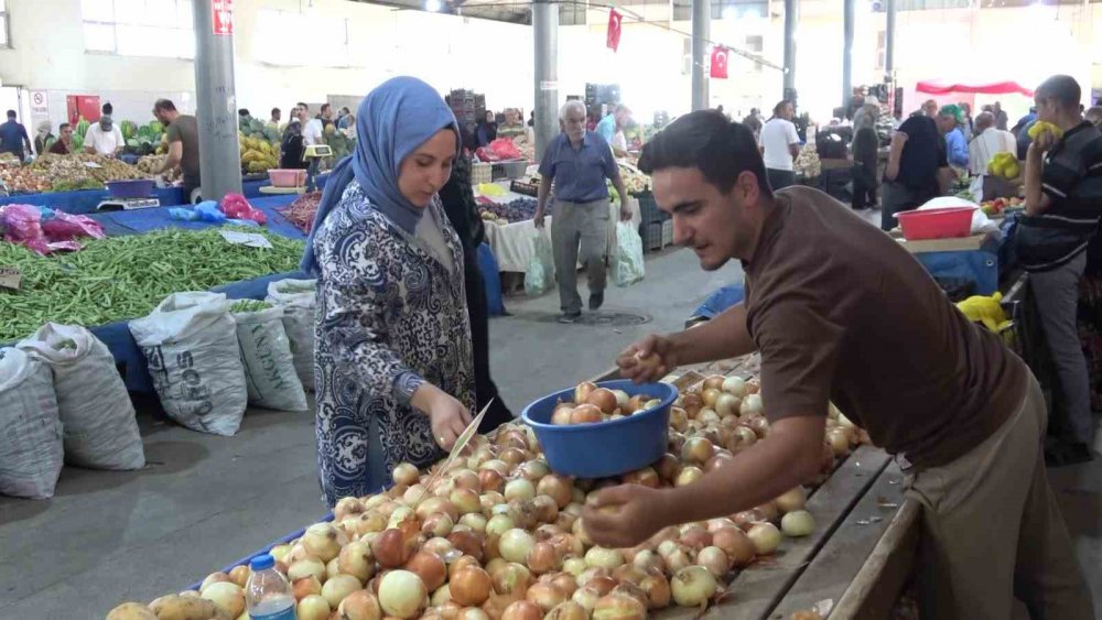 Amasya’da Soğan Tarlada Bir Aydır 6 Tl