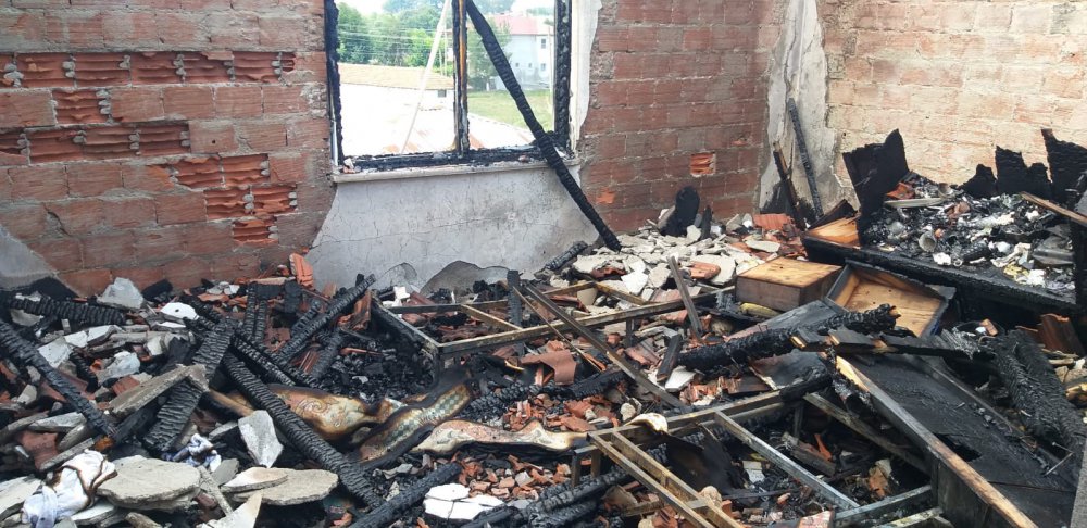 Samsun'da faicadan dönüldü , ev küle döndü